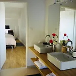 La Dormance Bed and Breakfast