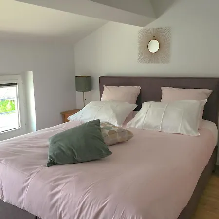 La Dormance Bed & Breakfast 4*