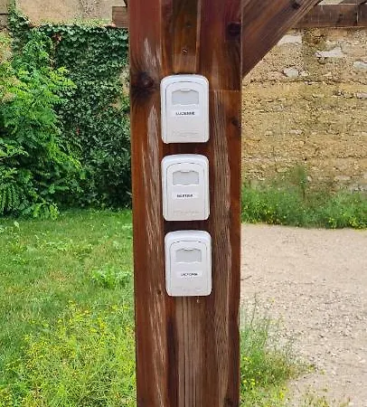 Couette-café La Dormance 4*