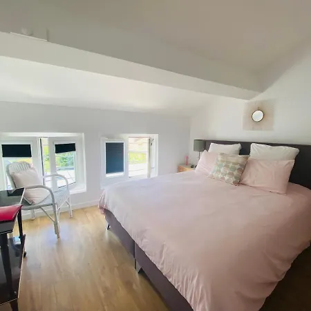 La Dormance Beaune (Cote d'Or)