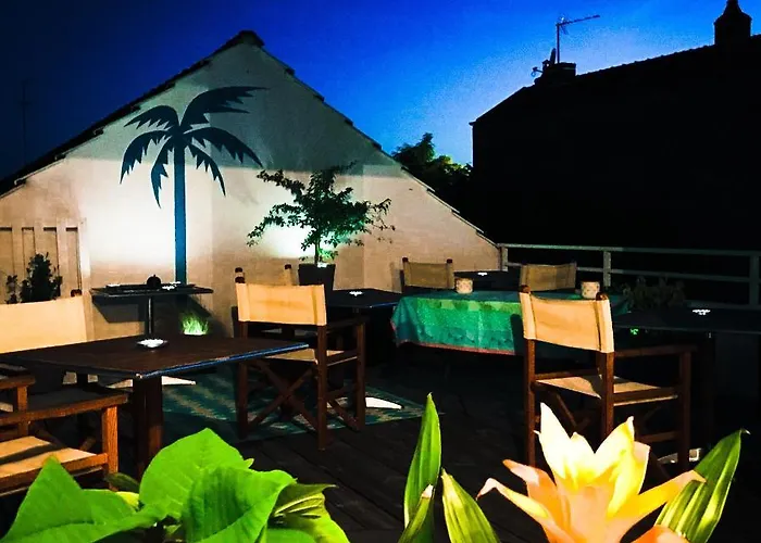 La Dormance Bed & Breakfast 4*