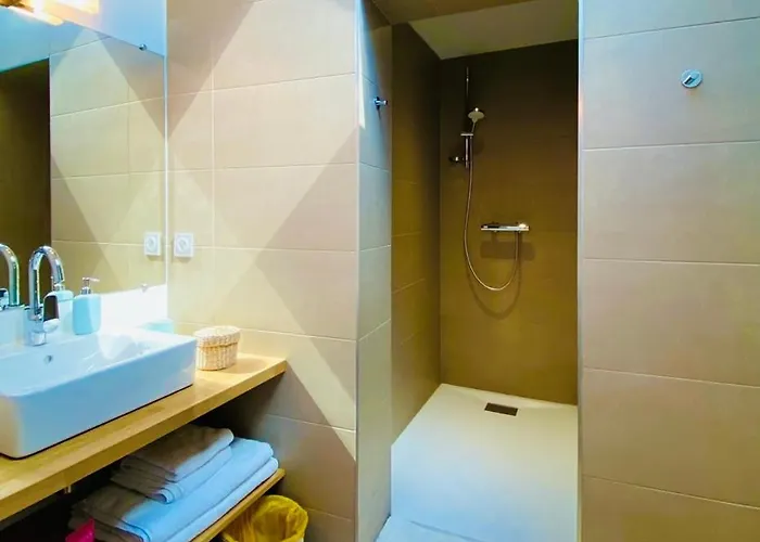 La Dormance Beaune (Cote d'Or)